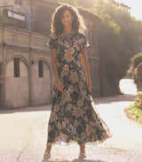 AMIRA DRESS -- ROSE GARDEN FLORAL