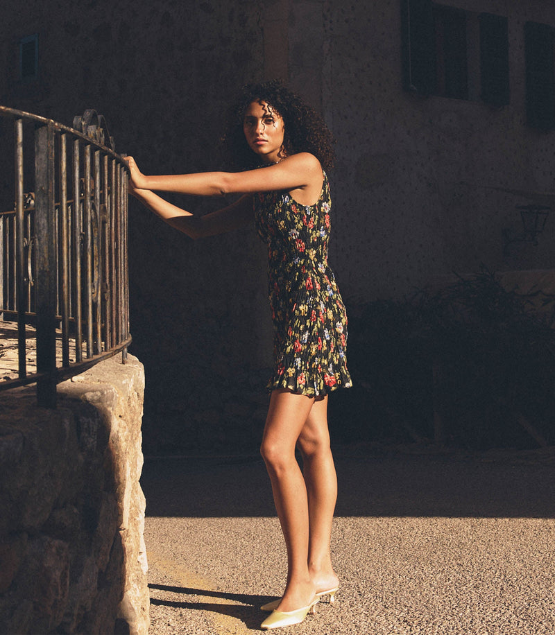 GIANNA DRESS -- NOIR WILD ROSE