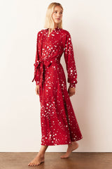 Skyler Cloud Jersey Banded Long Robe in Red Stars