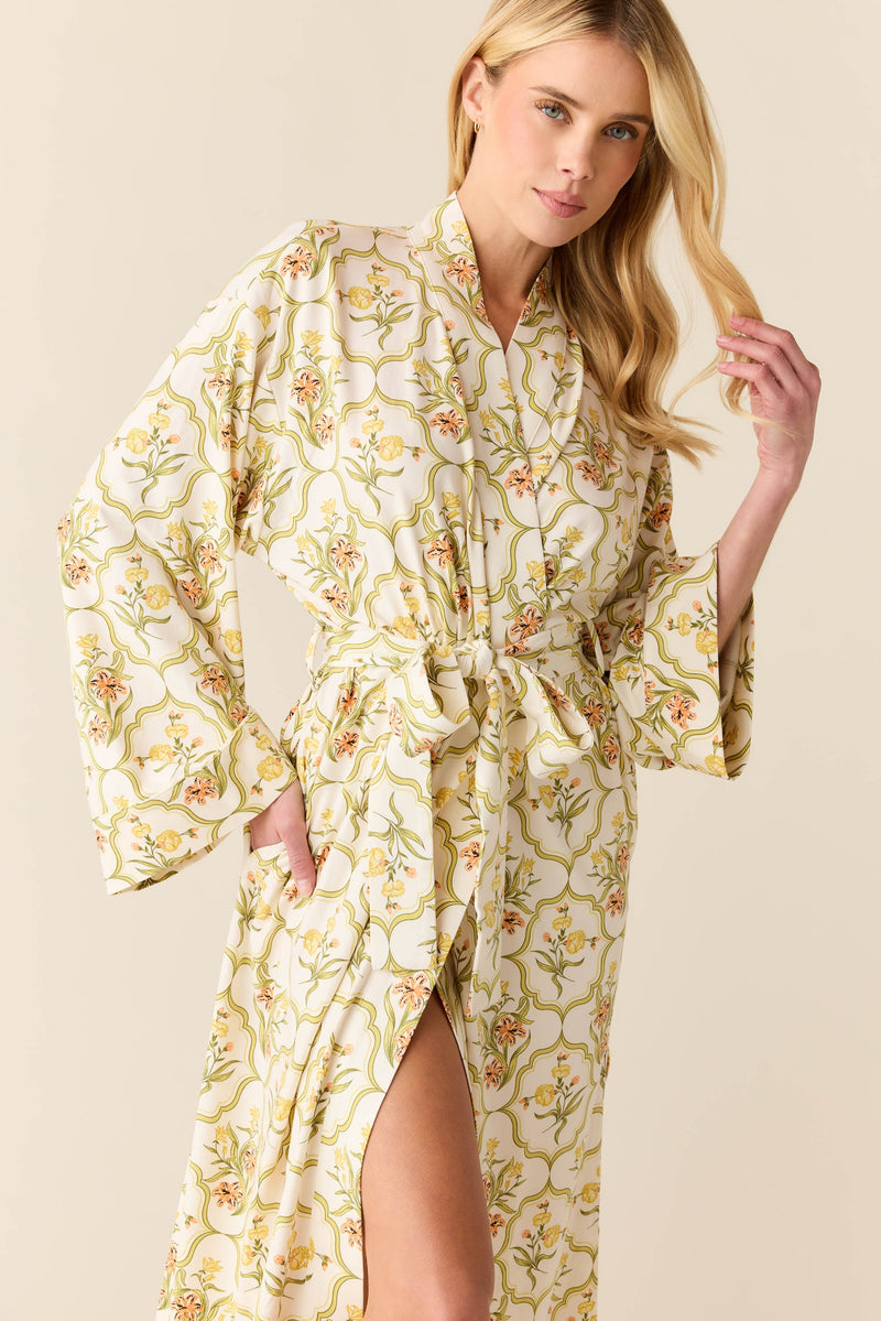 Kaia Cloud Jersey Kimono Robe in Fleur
