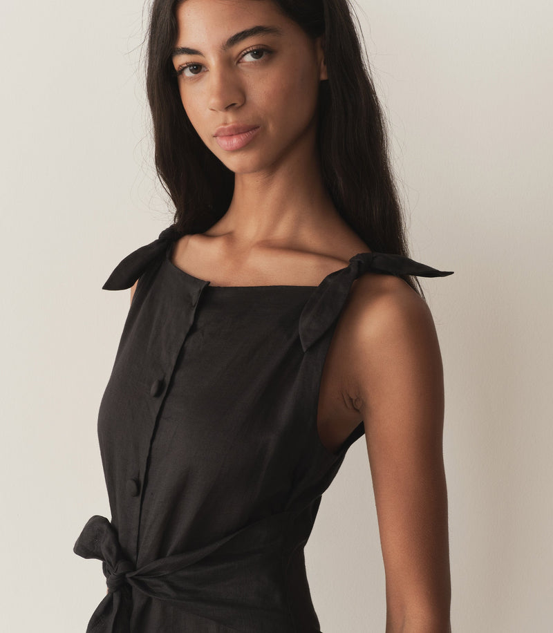 LEVINE DRESS -- BLACK