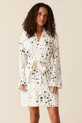 Meadow Cloud Jersey Classic Short Robe in White Stars