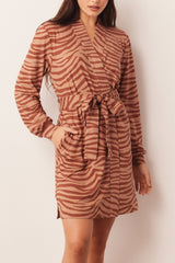 Quinn Cloud Jersey Banded Short Robe in Bengal