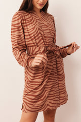 Quinn Cloud Jersey Banded Short Robe in Bengal