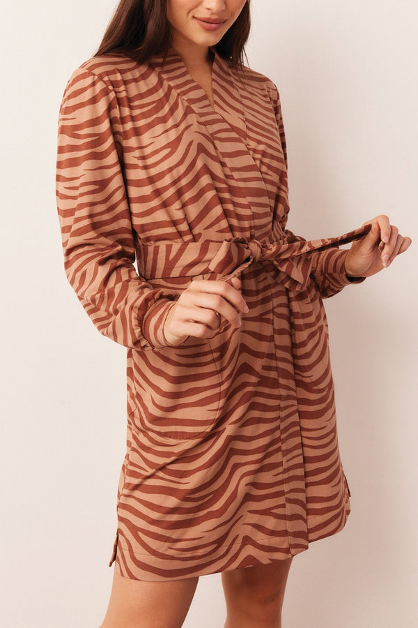 Quinn Cloud Jersey Banded Short Robe in Bengal